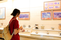Học sinh Hà Nội học lịch sử qua trải nghiệm thực tế ở Bảo tàng 