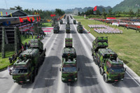 Cận cảnh các khối diễu binh cùng dàn khí tài hiện đại trong buổi hợp luyện sự kiện A80