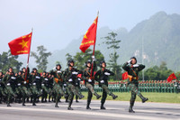 Cận cảnh các khối diễu binh cùng dàn khí tài hiện đại trong buổi hợp luyện sự kiện A80