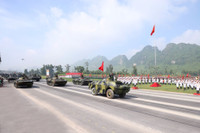 Cận cảnh các khối diễu binh cùng dàn khí tài hiện đại trong buổi hợp luyện sự kiện A80