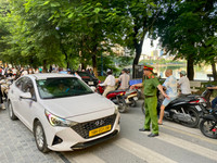 Công an phường Giảng Võ bảo đảm an ninh trật tự, an toàn giao thông trong ngày khai giảng năm học mới