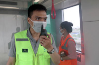 Giải cứu hành khách trong vụ cháy giả định trên tàu metro Nhổn - ga Hà Nội