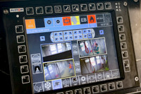 Giải cứu hành khách trong vụ cháy giả định trên tàu metro Nhổn - ga Hà Nội