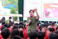 Công an Hà Nội hướng dẫn cách nhận diện và phòng tránh ma túy ở lứa tuổi học đường