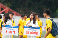 Ngắm 100 nữ sinh khoe sắc tại Giải bóng đá Trung học phổ thông lớn nhất Hà Nội