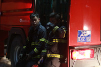 Những hình ảnh lính cứu hỏa Hà Nội bị thương, kiệt sức sau nhiều giờ chữa cháy 