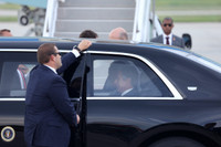 Cận cảnh Đội Mật vụ phản công CAT tinh nhuệ vừa bảo vệ Tổng thống Mỹ thăm Việt Nam