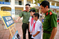 Tuyên truyền nhận biết, phòng chống ma túy cho gần 1.500 học sinh tại huyện Quốc Oai