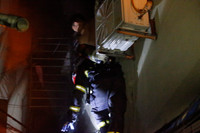 Những hình ảnh lính cứu hỏa Hà Nội bị thương, kiệt sức sau nhiều giờ chữa cháy 