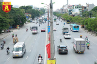 CSGT phân luồng, đẩy xe gặp sự cố trên cao tốc để tránh ùn tắc