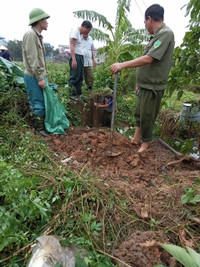 Hà Nội: Lực lượng Bảo vệ an ninh trật tự ở cơ sở sát cánh cùng nhân dân vượt qua khó khăn trong bão lũ