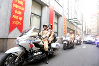 Những hình ảnh Công an Hà Nội ra quân tấn công trấn áp tội phạm dịp Tết Nguyên đán Ất Tỵ 2025