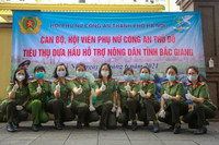 Phụ nữ Công an Thủ đô chung tay giúp bà con Bắc Giang tiêu thụ nông sản