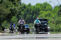 Hà Nội nắng nóng hơn 50 độ C, nền nhiệt ngoài trời như lò nung