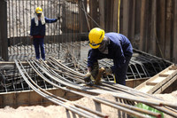 Hà Nội nắng nóng hơn 50 độ C, nền nhiệt ngoài trời như lò nung