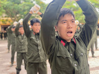 Xem màn phô diễn kỹ năng PCCC&CNCH của các chiến sĩ nghĩa vụ