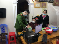 Vượt thôn, xuyên xóm cấp căn cước tận nhà phục vụ người cao tuổi