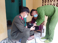 Vượt thôn, xuyên xóm cấp căn cước tận nhà phục vụ người cao tuổi