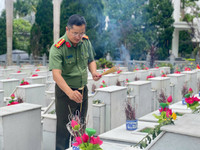 Hành trình nghĩa tình 