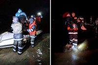 Lực lượng Công an căng mình ứng cứu, bảo vệ dân trong mưa lũ ở miền Trung 