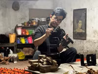 Đến làng cổ Đường Lâm ngắm đàn 