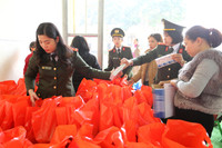 Góp nắng xuân cho trẻ em vùng cao 