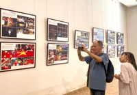  Trưng bày 70 tác phẩm ảnh “Hà Nội phát triển, đổi mới, hội nhập”