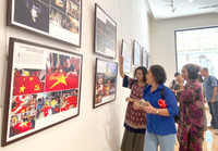  Trưng bày 70 tác phẩm ảnh “Hà Nội phát triển, đổi mới, hội nhập”