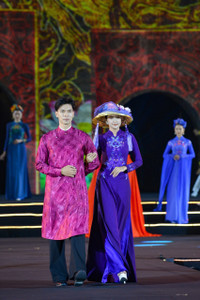 Ấn tượng đêm khai mạc Lễ hội Áo dài du lịch Hà Nội 2024