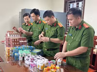 Chân dung 2 đối tượng điều hành đường dây sản xuất thuốc giả cực lớn