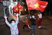 Hà Nội muôn sắc màu qua những tác phẩm ảnh 