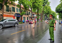 Công an Hà Nội làm 