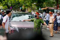 Công an Hà Nội làm 