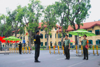 Lực lượng Công an căng mình dưới nắng nóng gần 50 độ C đảm bảo an toàn tuyệt đối kỳ họp Quốc hội 