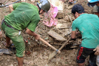 Lực lượng công an nỗ lực tìm kiếm, cứu nạn người mất tích bằng đường thủy