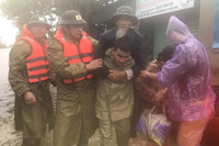 Điểm tựa của người dân vùng lũ