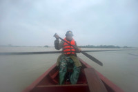 Điểm tựa của người dân vùng lũ