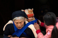 Ngắm 30 tác phẩm về tình mẫu tử của phụ nữ Việt Nam qua triển lãm ảnh 