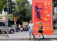 Hà Nội rực rỡ sắc đỏ chào mừng 70 năm ngày Giải phóng Thủ đô