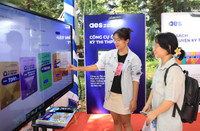 Trải nghiệm Hội sách tại không gian phố đi bộ khu vực hồ Hoàn Kiếm