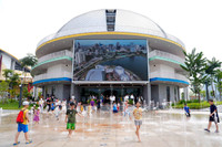 Trẻ em thích thú vui chơi, trải nghiệm tại Cung Thiếu nhi