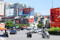 Hà Nội rực rỡ sắc đỏ chào mừng 70 năm ngày Giải phóng Thủ đô