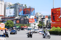 Hà Nội rực rỡ sắc đỏ chào mừng 70 năm ngày Giải phóng Thủ đô