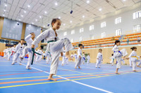 Trẻ em thích thú vui chơi, trải nghiệm tại Cung Thiếu nhi