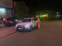 [Ảnh] 'Sắc nắng' trắng đêm bám chốt, ngăn Covid-19 xâm nhập