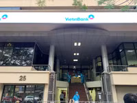[Ảnh] Phong tỏa tạm thời ngân hàng Vietinbank 25 Lý Thường Kiệt