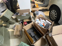 Cận cảnh kho thuốc lá điện tử trị giá 40 tỷ đồng vừa bị Công an Hà Nội phát hiện