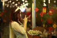 Phố sách xuân Quý Mão rộn ràng ngày mùng 1 Tết