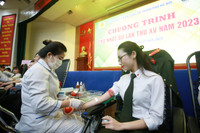 Những nữ Công an Hà Nội xinh đẹp, hiến máu hưởng ứng Chương trình 'Chủ nhật đỏ'