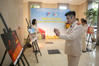 Triển lãm ảnh “Tự hào tuổi trẻ công an Thủ đô”